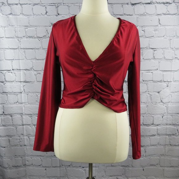 Women's Plus Red Long Sleeve Crop Top - Picture 1 of 5